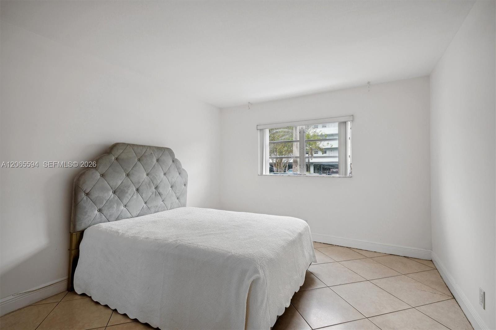 619 NE 14th Avenue 101 — photo 11