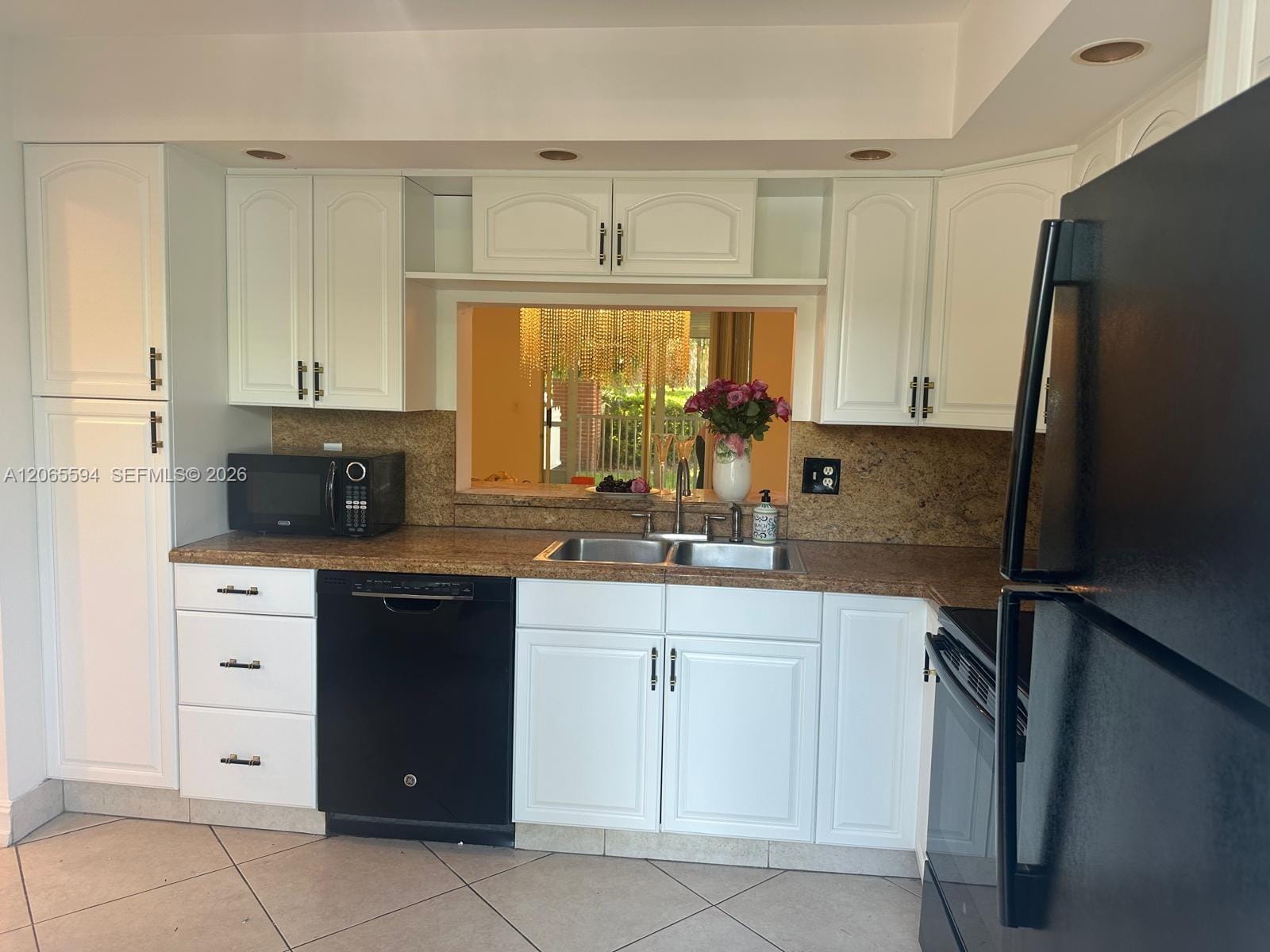619 NE 14th Avenue 101 — photo 8