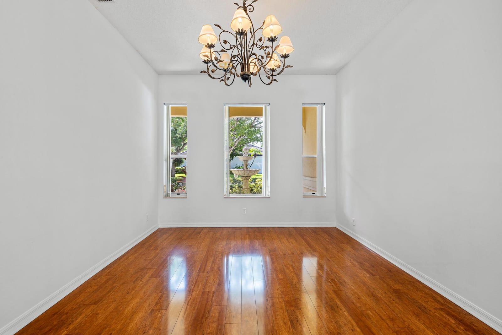 18951 Painted Leaf Court — photo 12