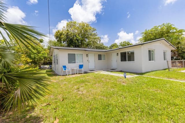 2921 NW 11th Street East Unit, Fort Lauderdale, FL 33311