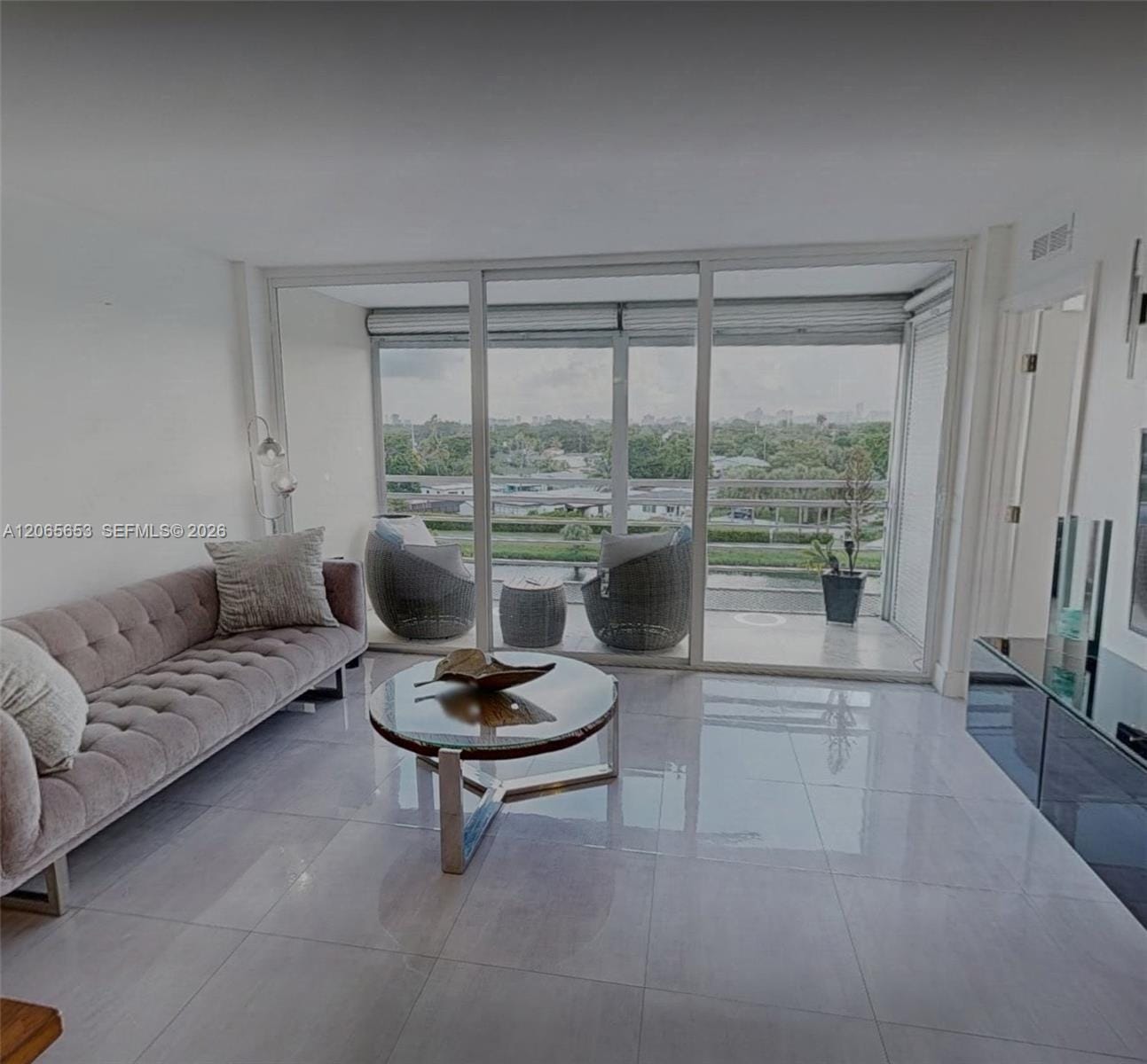 16850 S Glades Drive 5C — photo 4