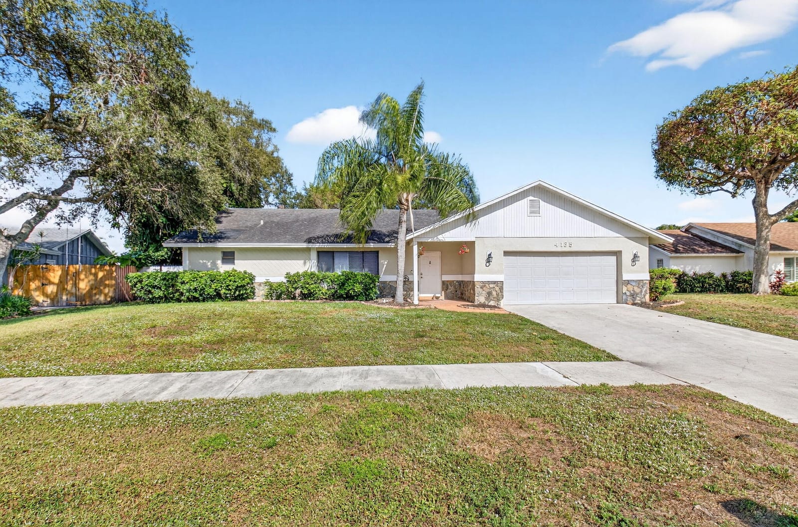 4135 Bay Laurel Way — photo 2