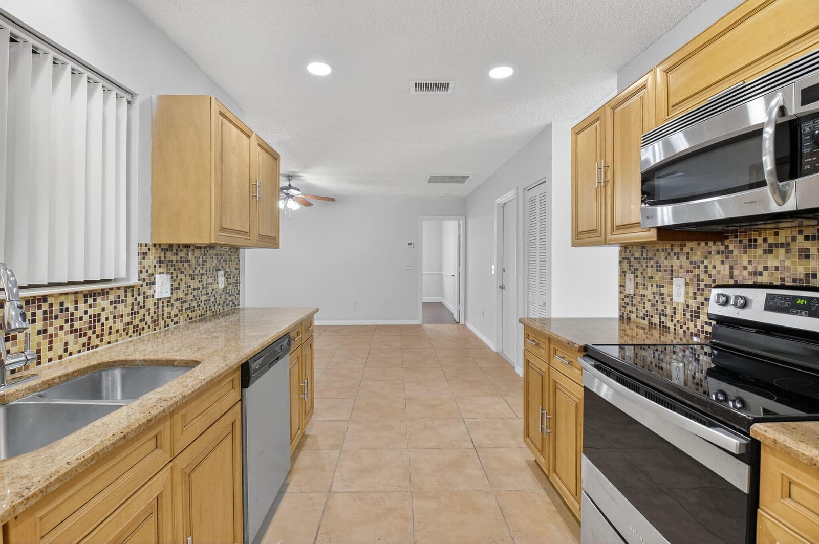 4135 Bay Laurel Way, Boca Raton, FL 33487 photo 15