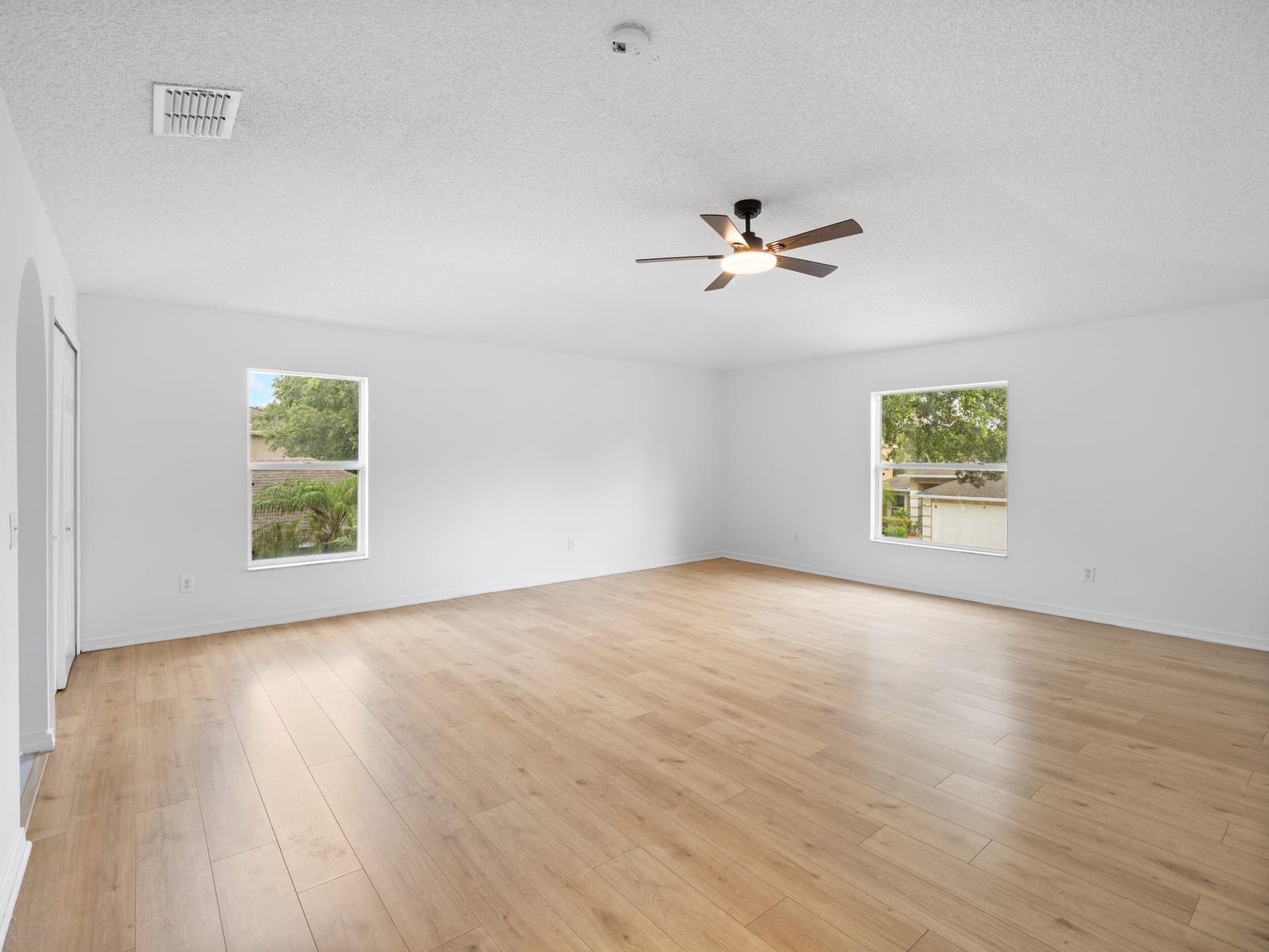 1204 25TH Terrace SW — photo 11