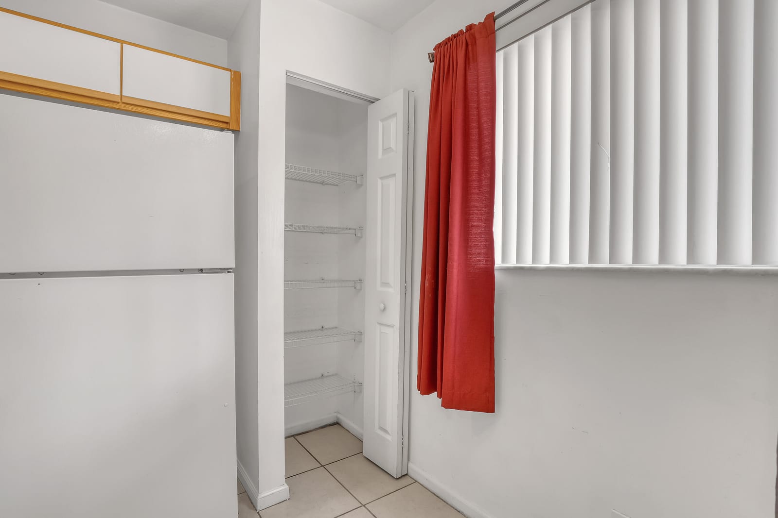 1970 LAKEVIEW Drive W, Royal Palm Beach, FL 33411 photo 16