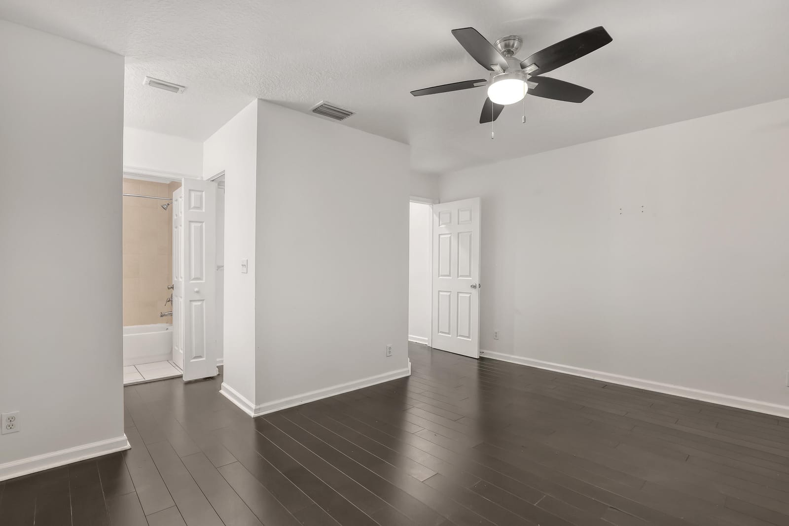 1970 LAKEVIEW Drive W, Royal Palm Beach, FL 33411 photo 22