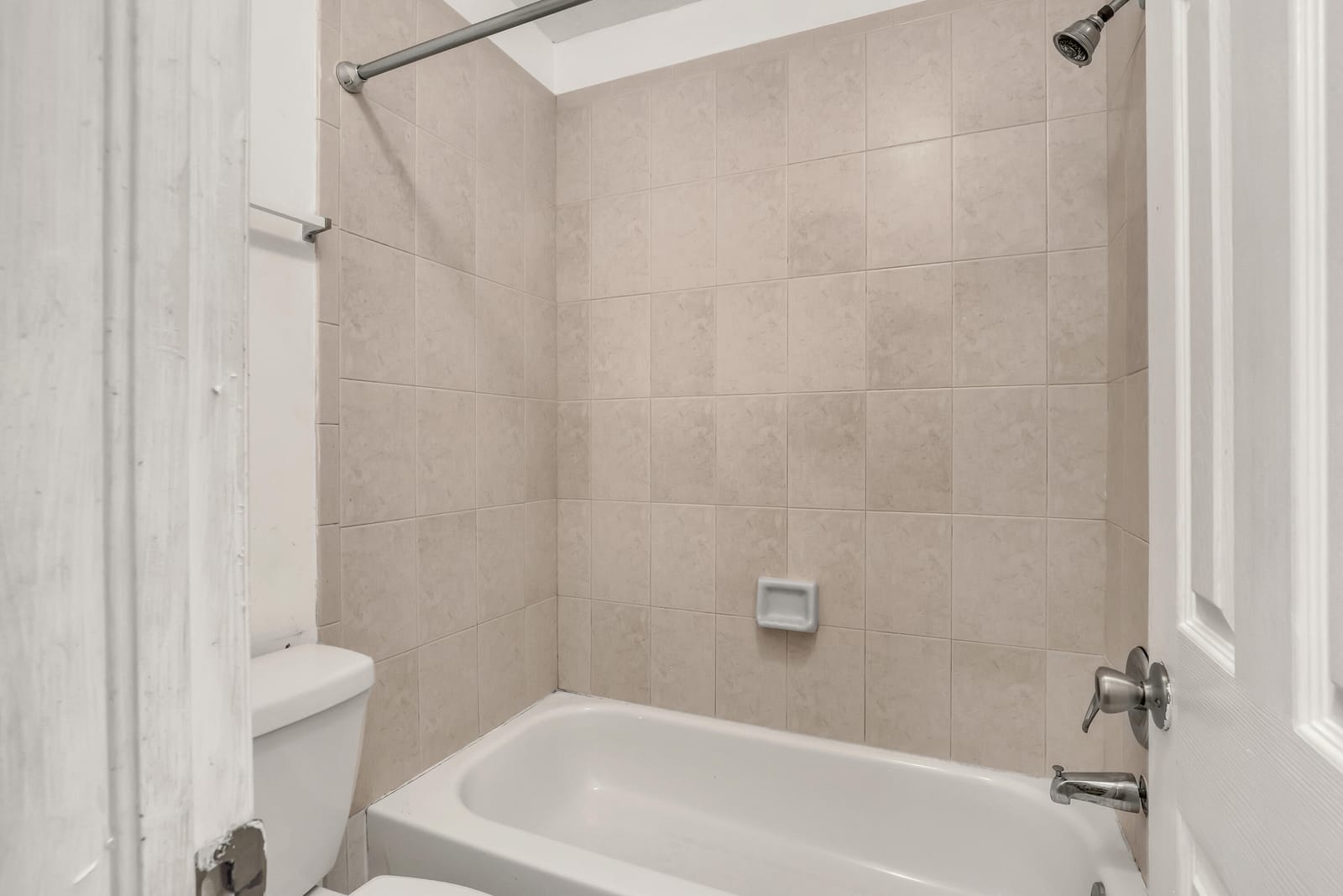 1970 LAKEVIEW Drive W, Royal Palm Beach, FL 33411 photo 25