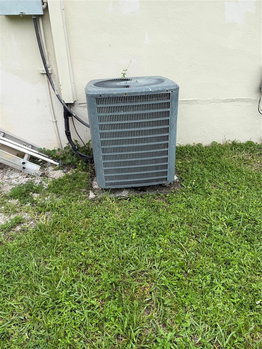 10860 NE 11th Avenue, Miami, FL 33161 photo 25