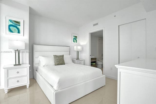 1300 S Miami Avenue 2608, Miami, FL 33130