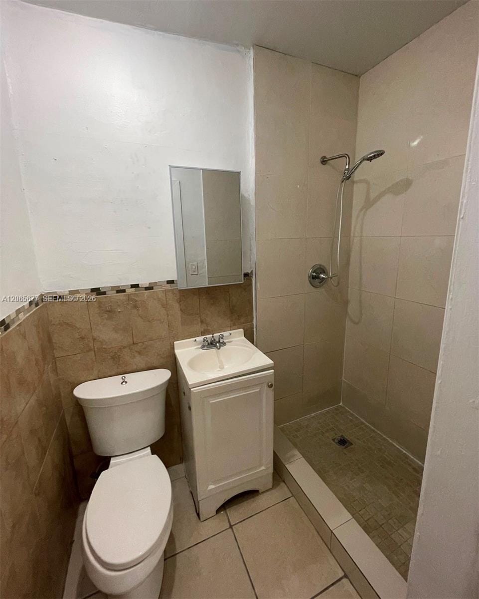 120 NE 185th Terrace 120 — photo 2