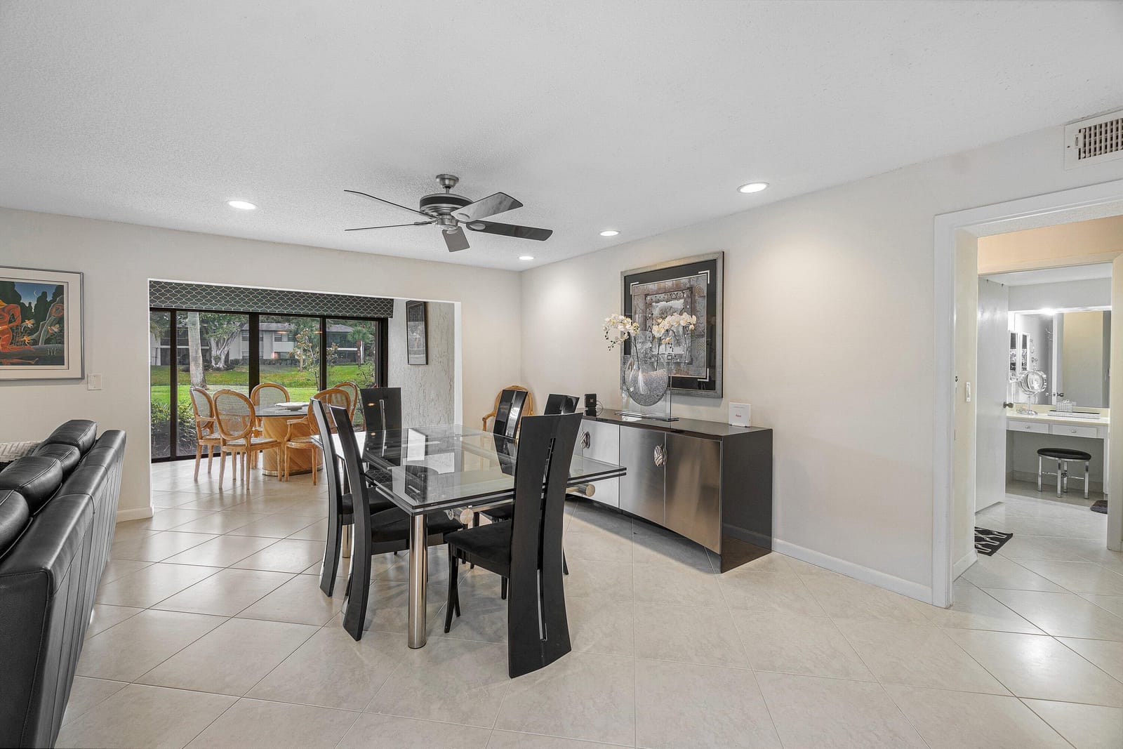 33 Southport Lane A — photo 4