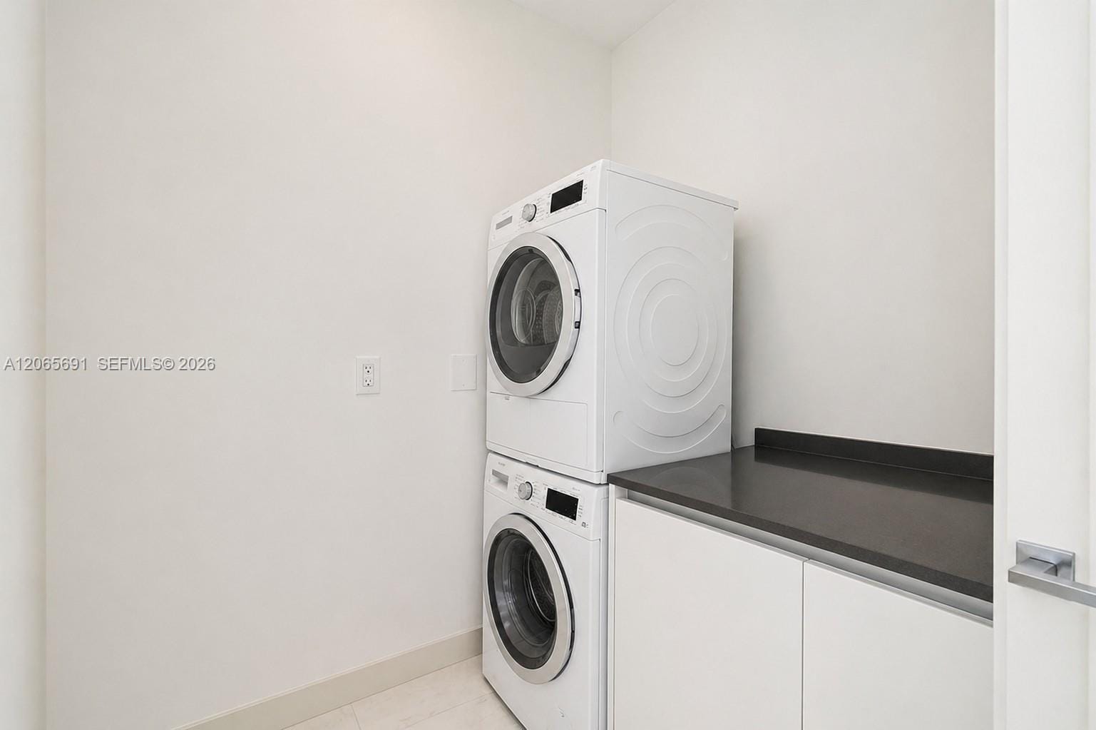 300 Biscayne Boulevard Way 4201E, Miami, FL 33131 photo 26