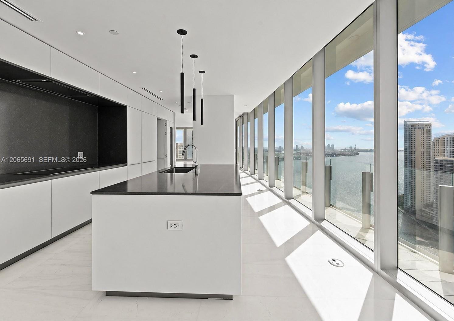 300 Biscayne Boulevard Way 4201E — photo 7