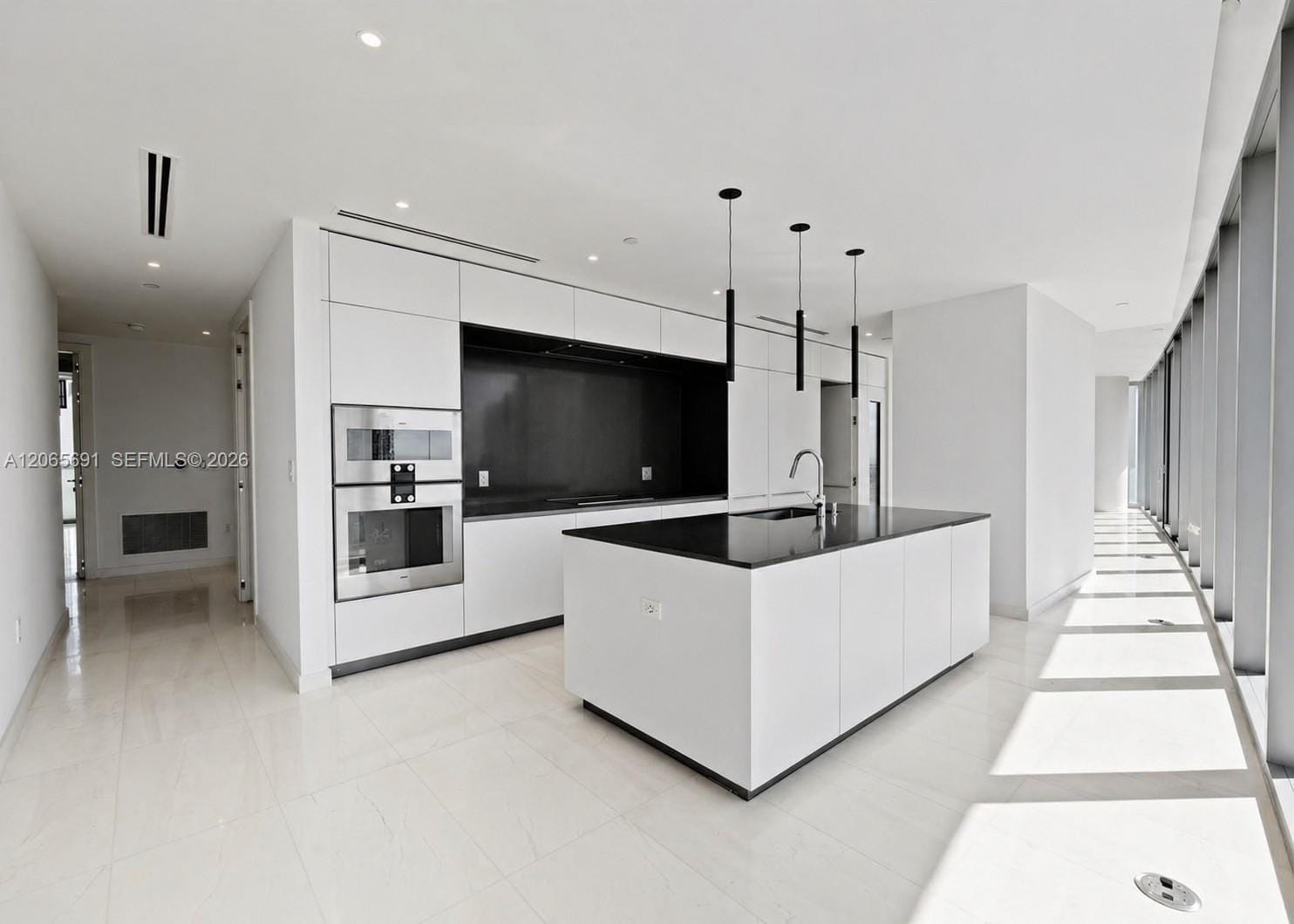 300 Biscayne Boulevard Way 4201E — photo 8