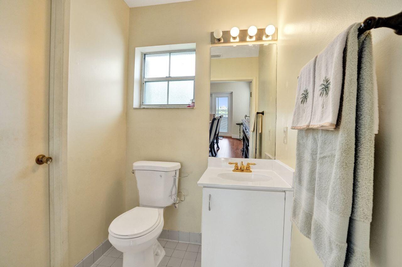 4737 Grapevine Way, Davie, FL 33331 photo 24
