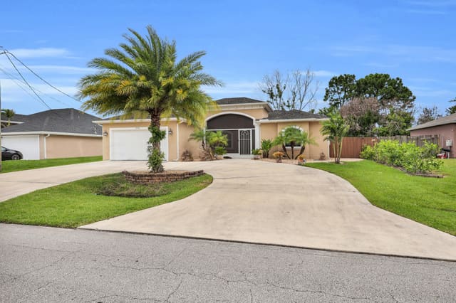 5784 NW WESLEY Road, sold in Port St Lucie Section 3, Port St Lucie, FL