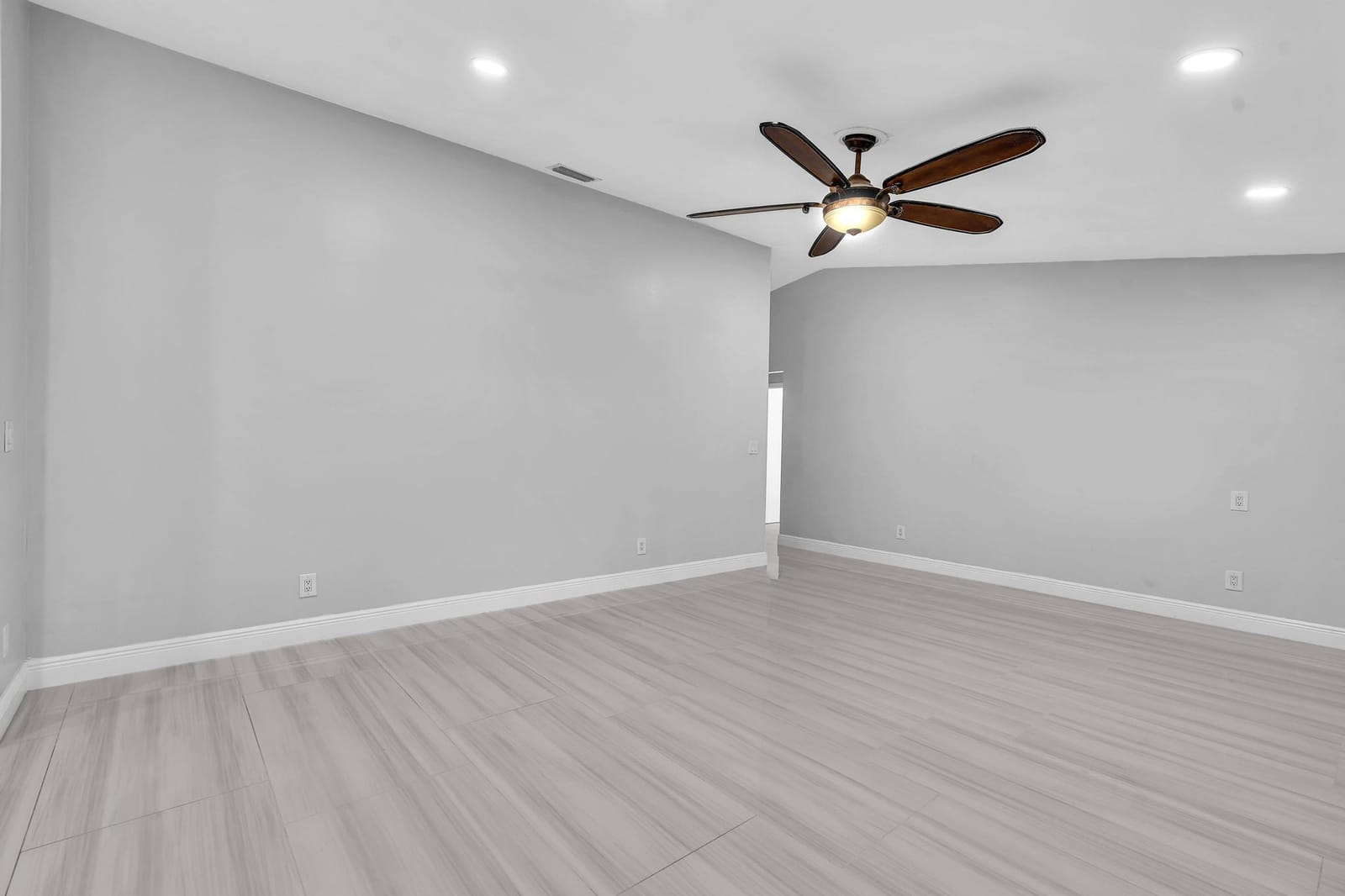 3947 NW 22ND Street — photo 2