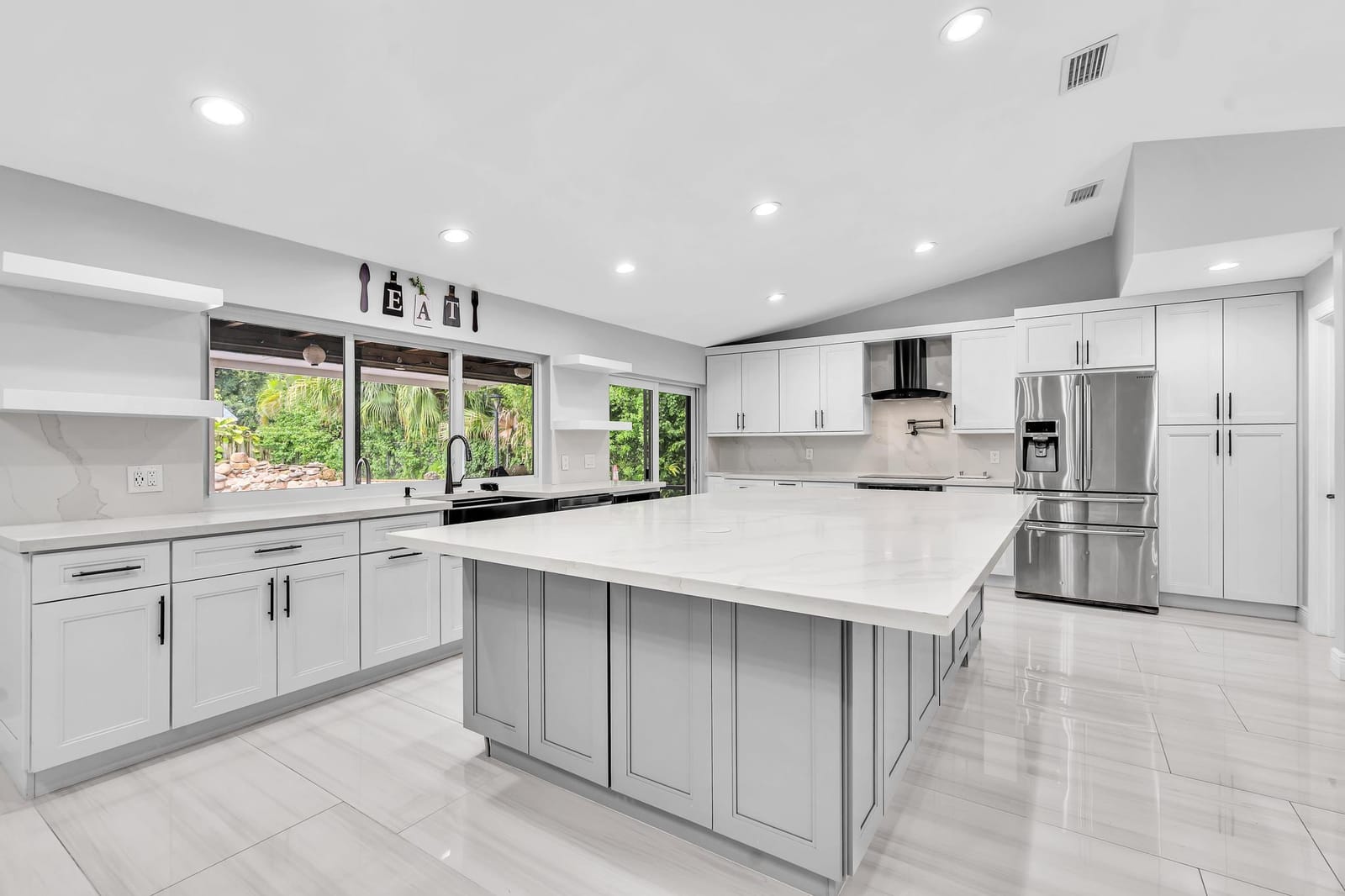 3947 NW 22ND Street — photo 5