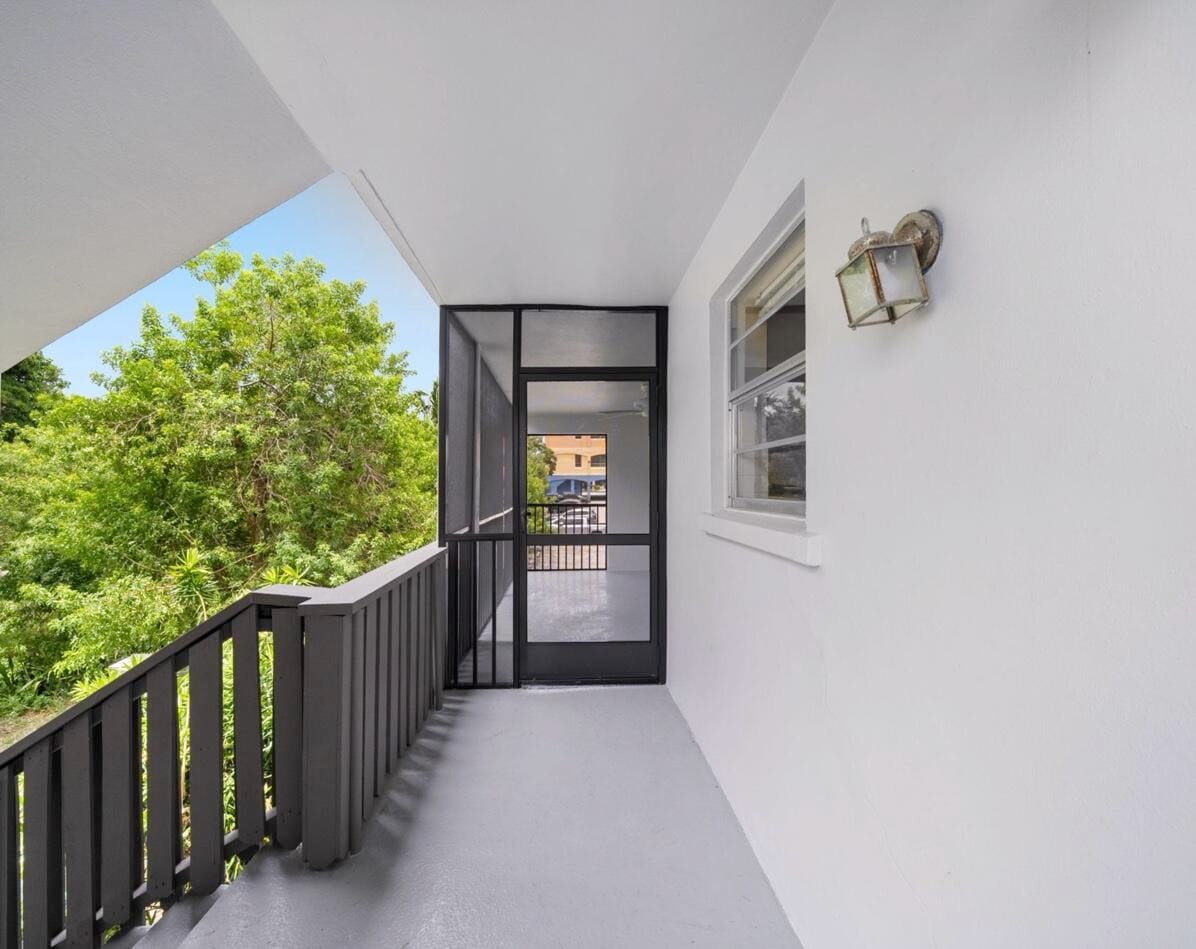 651 PINE Drive 201 — photo 2