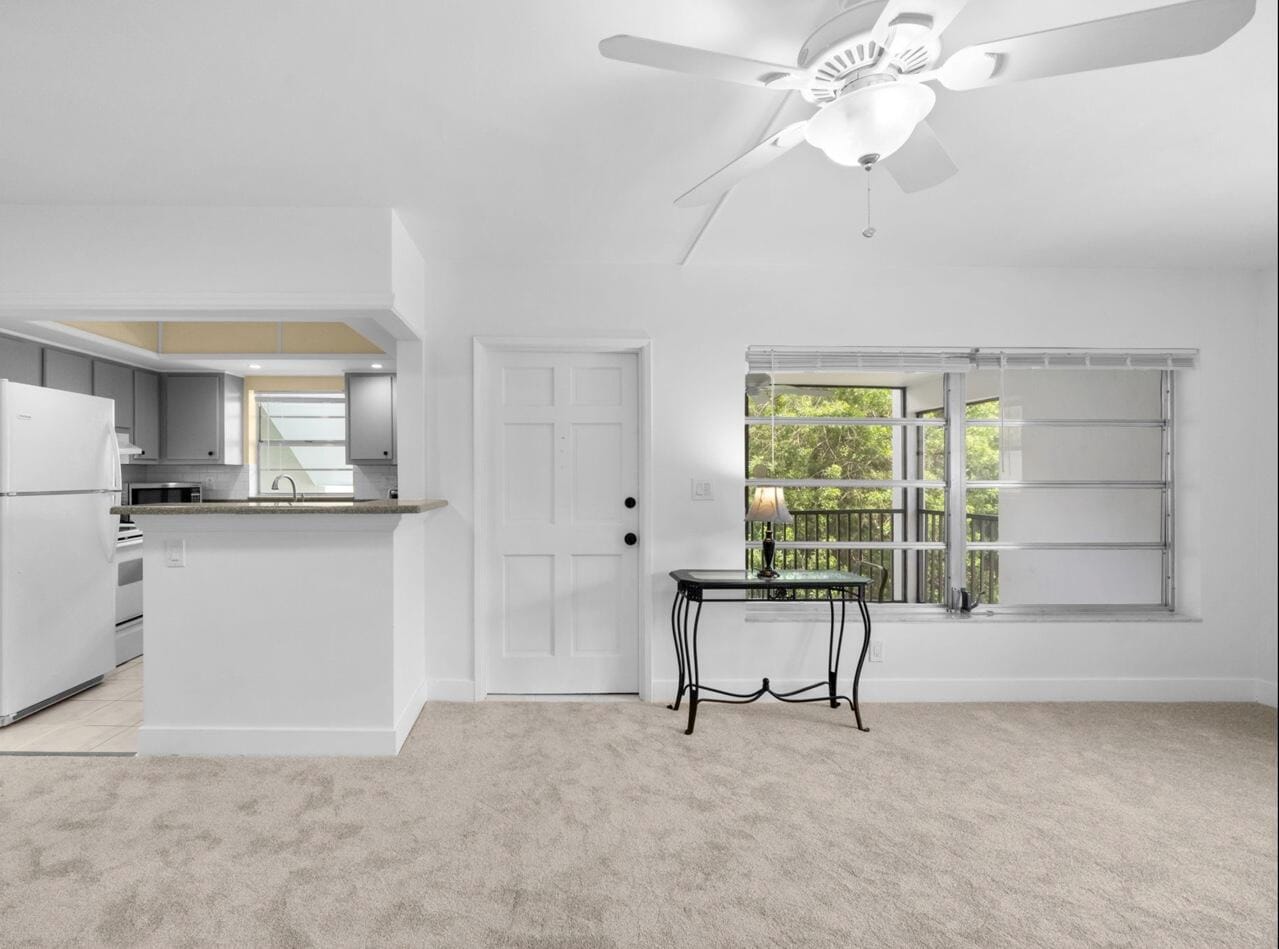 651 PINE Drive 201 — photo 5