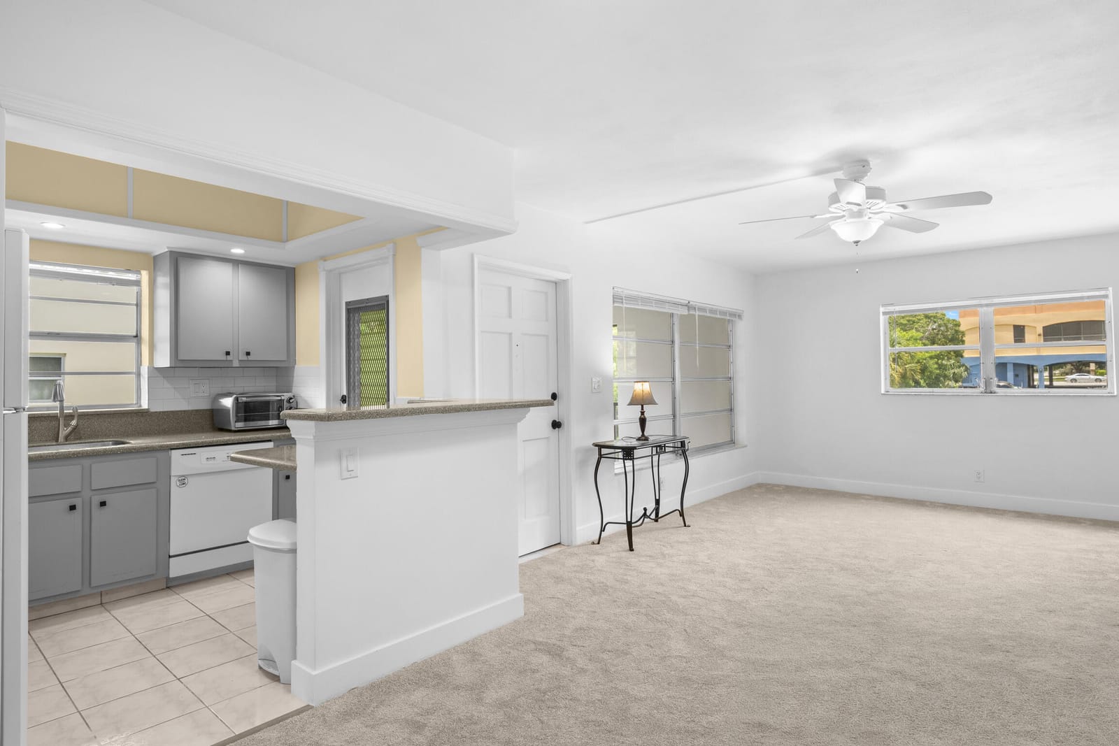 651 PINE Drive 201 — photo 9