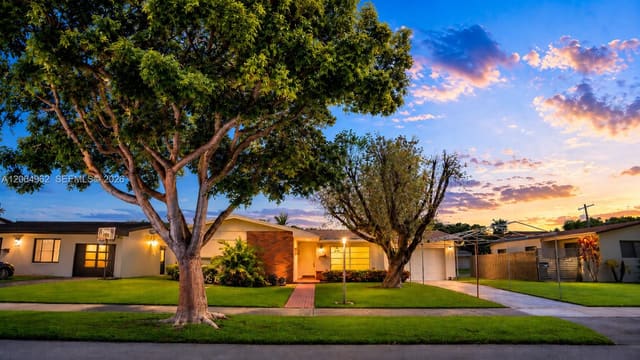 1730 SW 97th Place, sold in ZIP 33165, Miami, FL