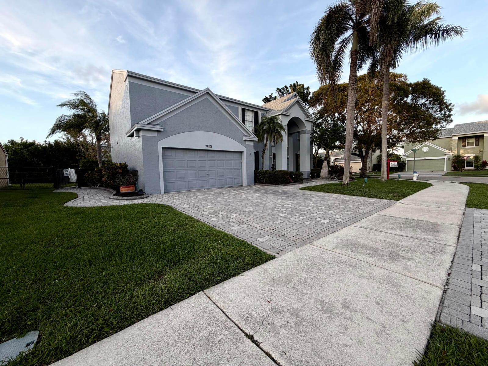 10319 GROVE Street — photo 3