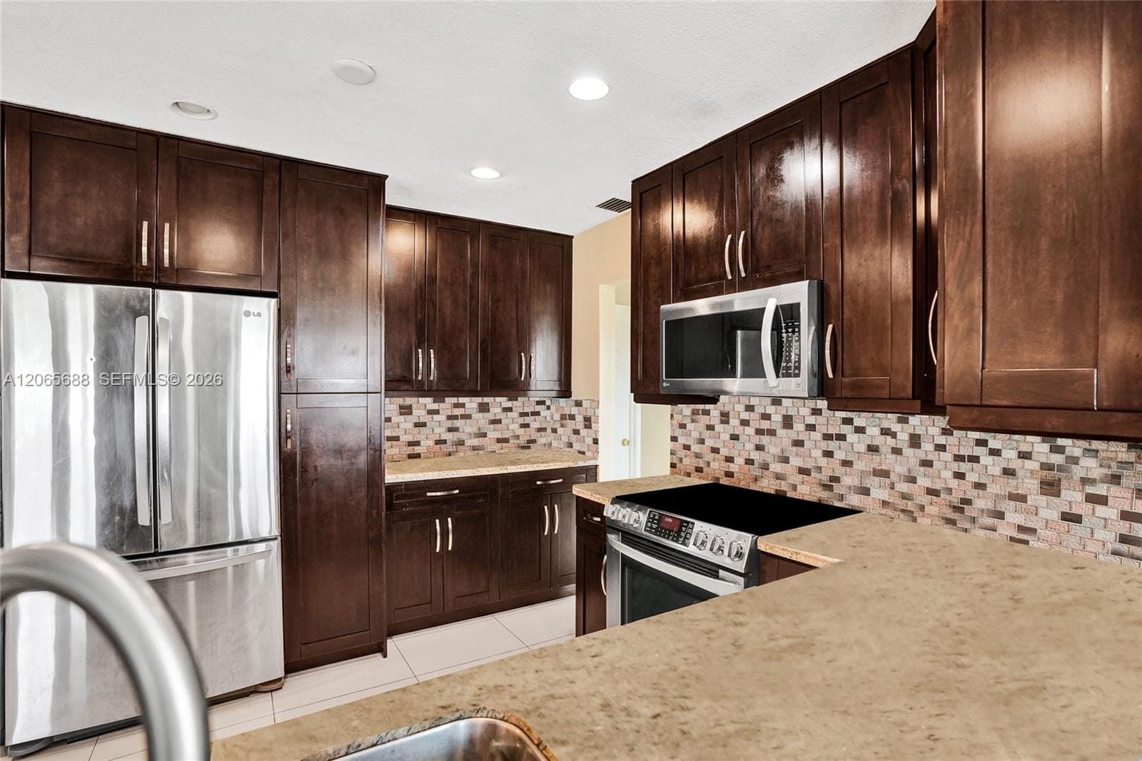 215 SE 3rd Avenue 501C — photo 5