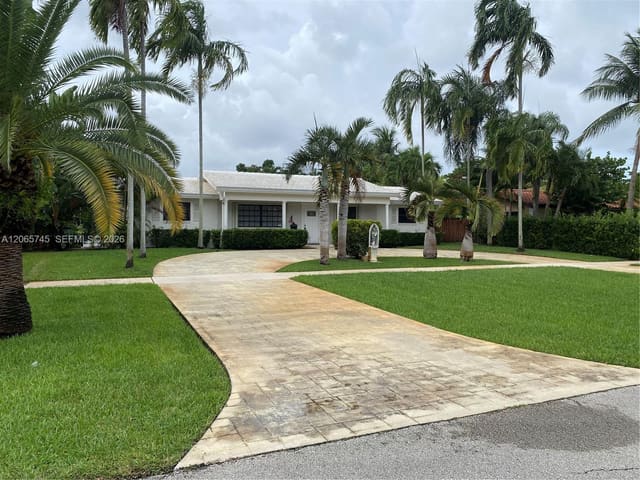 5013 Arthur Street, sold in ZIP 33021, Hollywood, FL