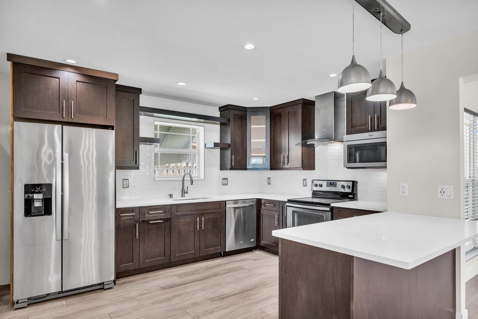 921 SE 15th Court — photo 10
