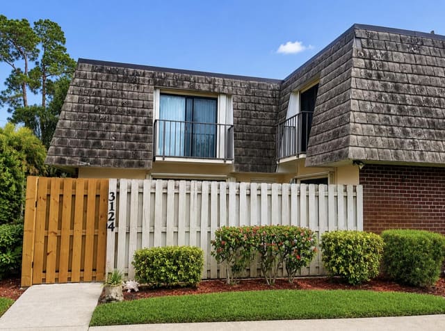 3124 SE Brook Street, Stuart, FL 34997