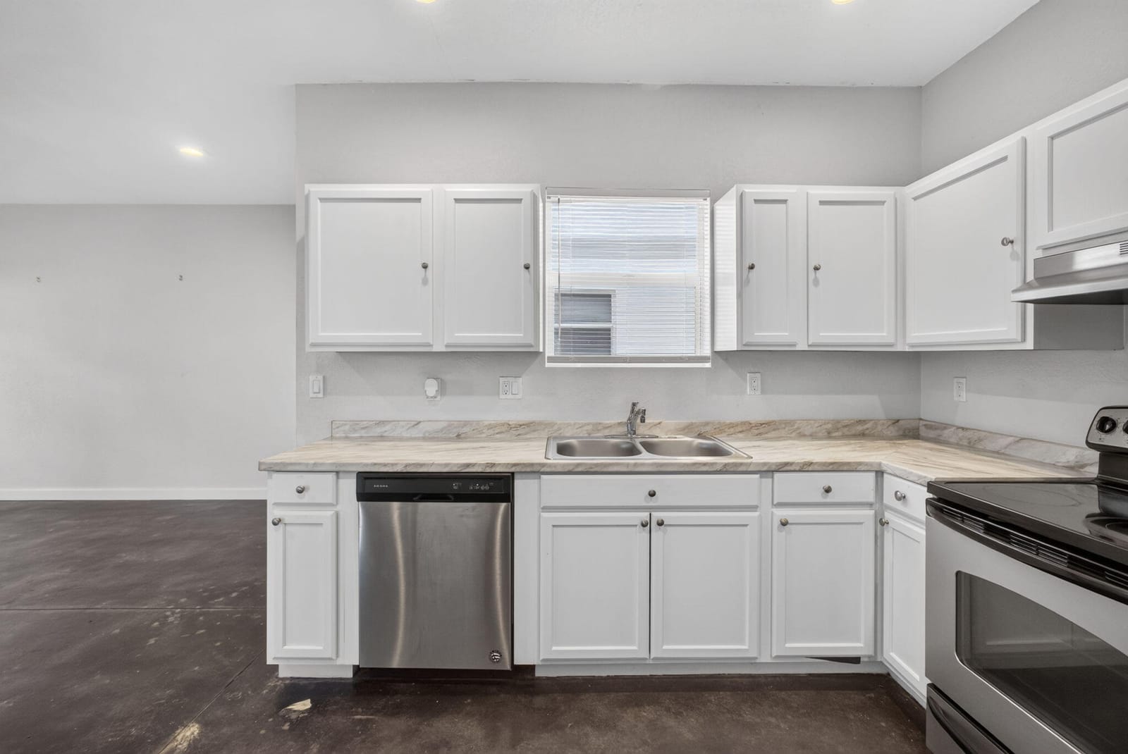 1177 Ac Evans Street A — photo 8