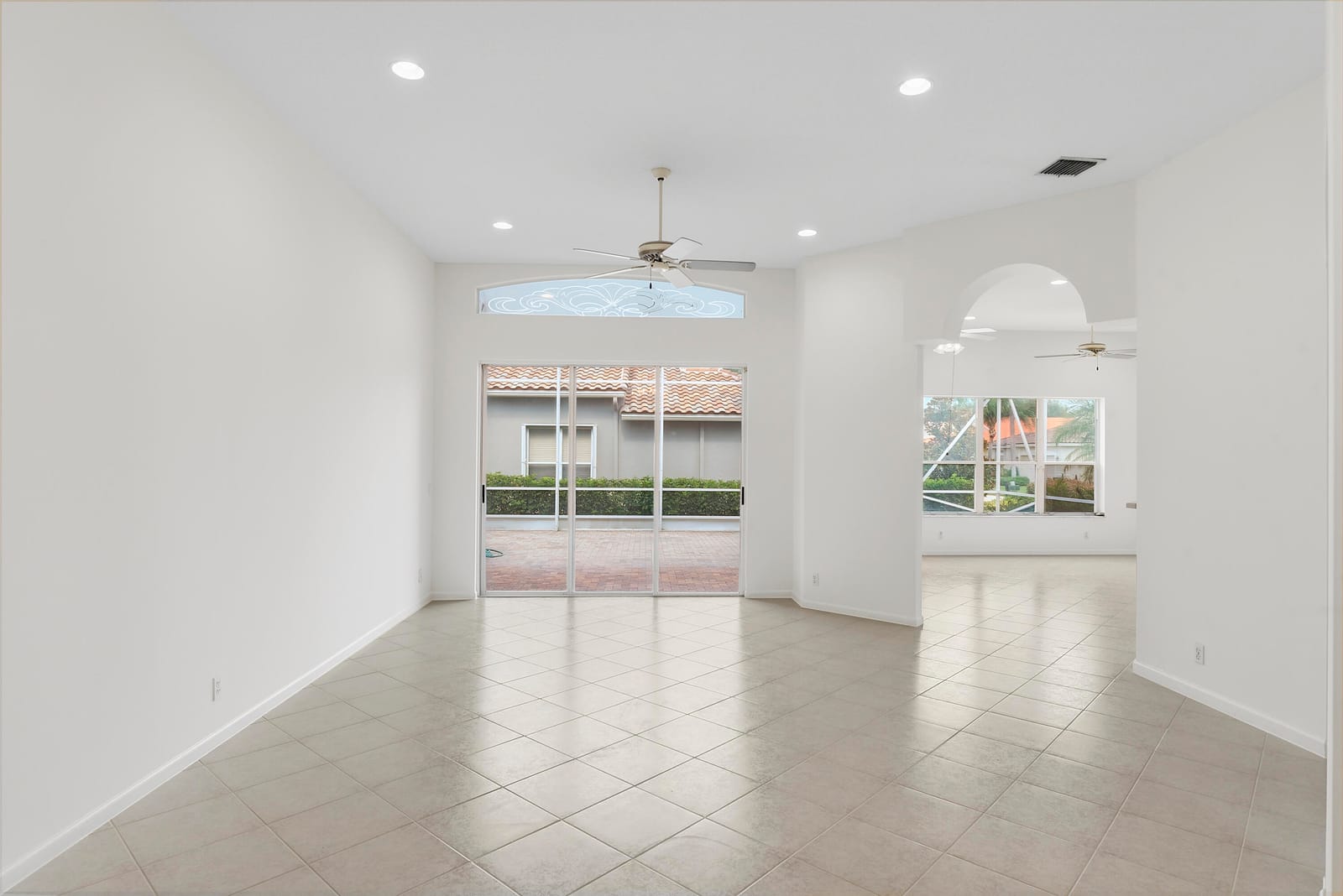 9069 Terni Lane — photo 4