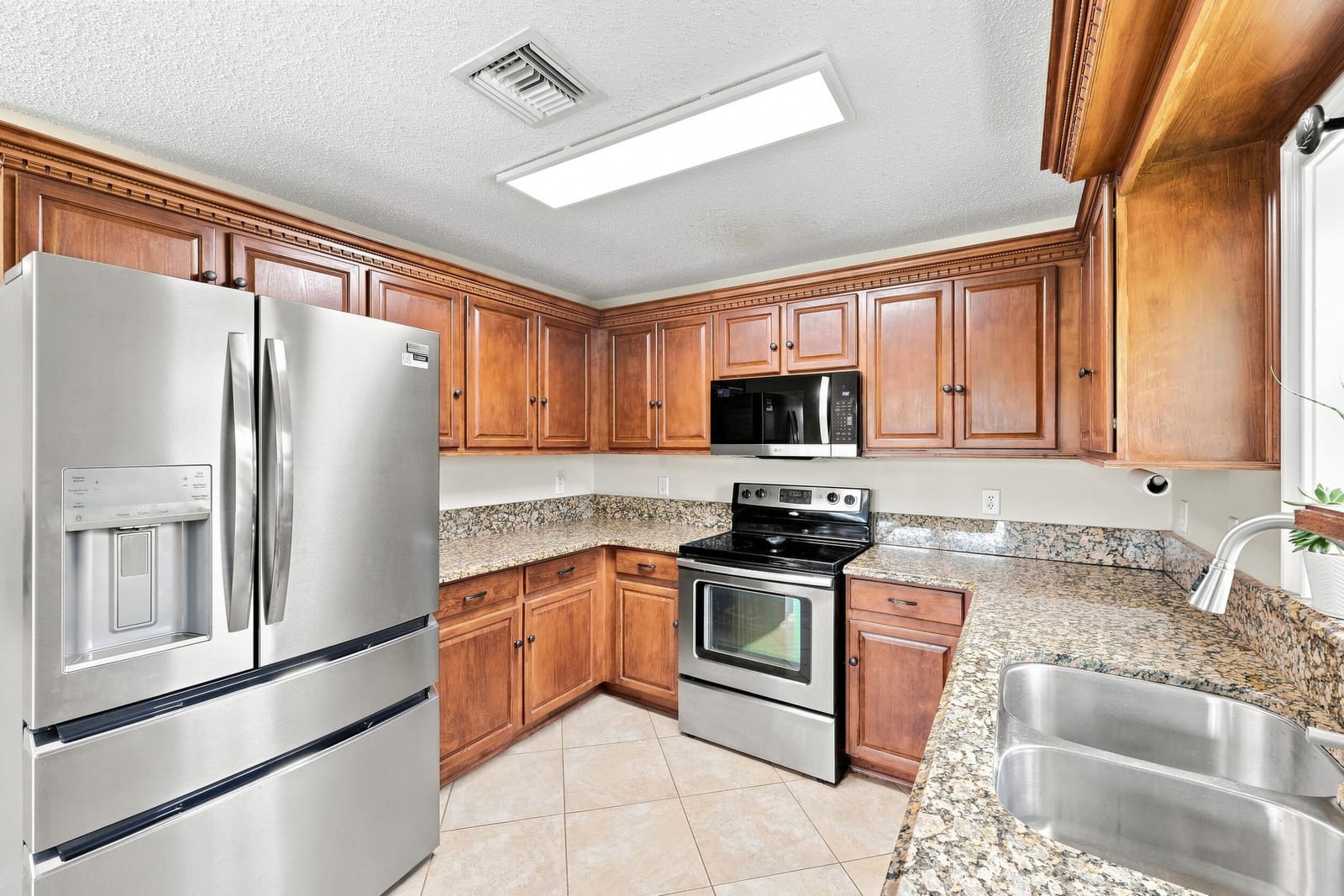 381 NE Surfside Avenue, Port St. Lucie, FL 34983 photo 23
