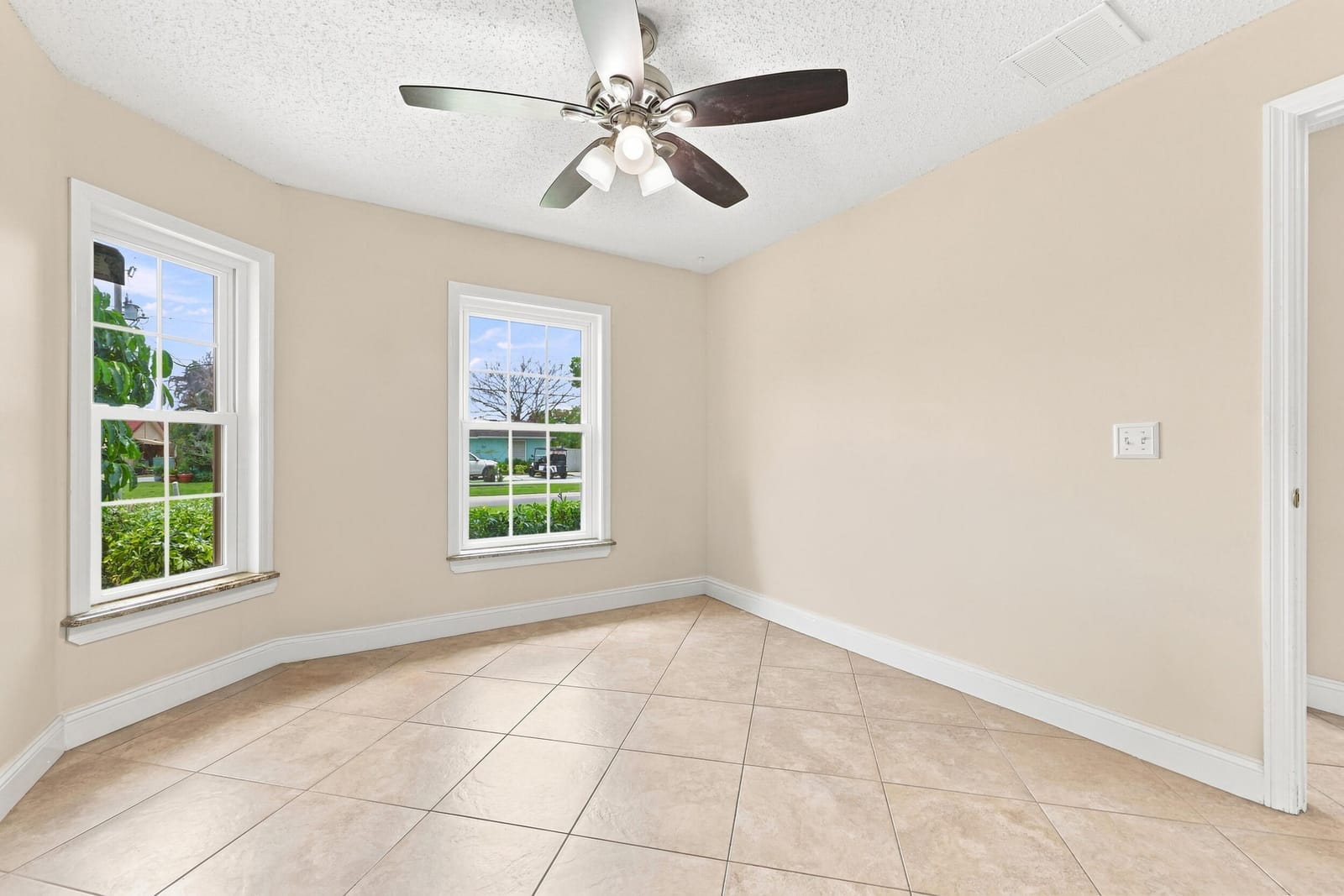 381 NE Surfside Avenue, Port St. Lucie, FL 34983 photo 26