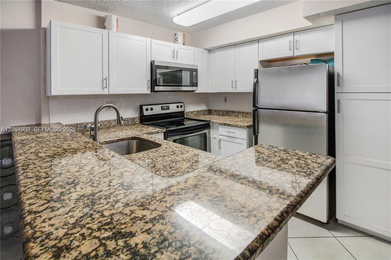831 Lyons Road 23101 — photo 10
