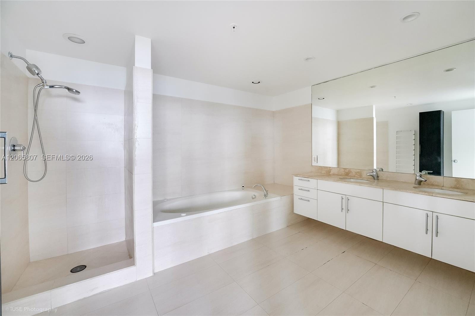 7929 West Drive 1001 — photo 6