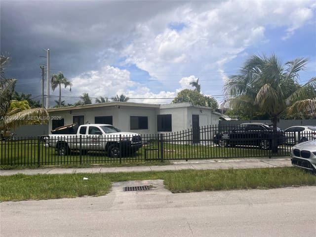 29045 SW 157th Avenue, Homestead, FL 33033