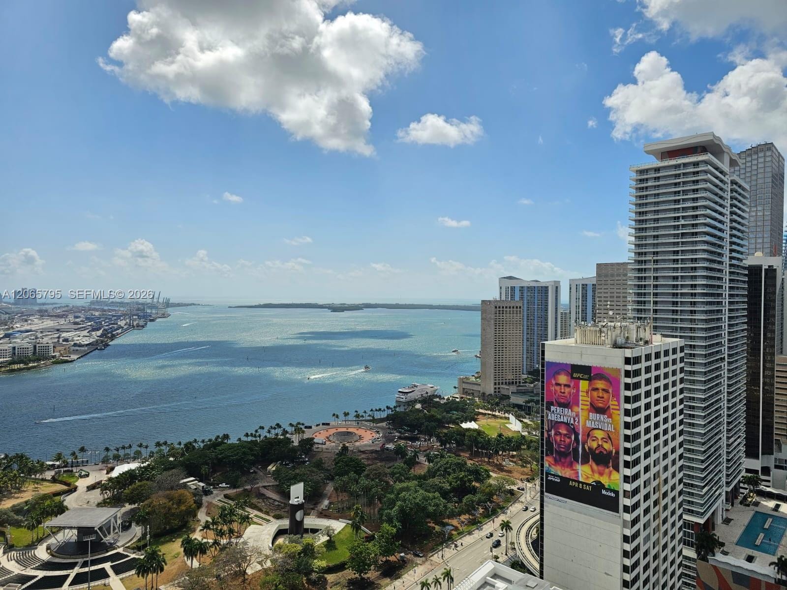 244 Biscayne Boulevard 3707 — photo 2