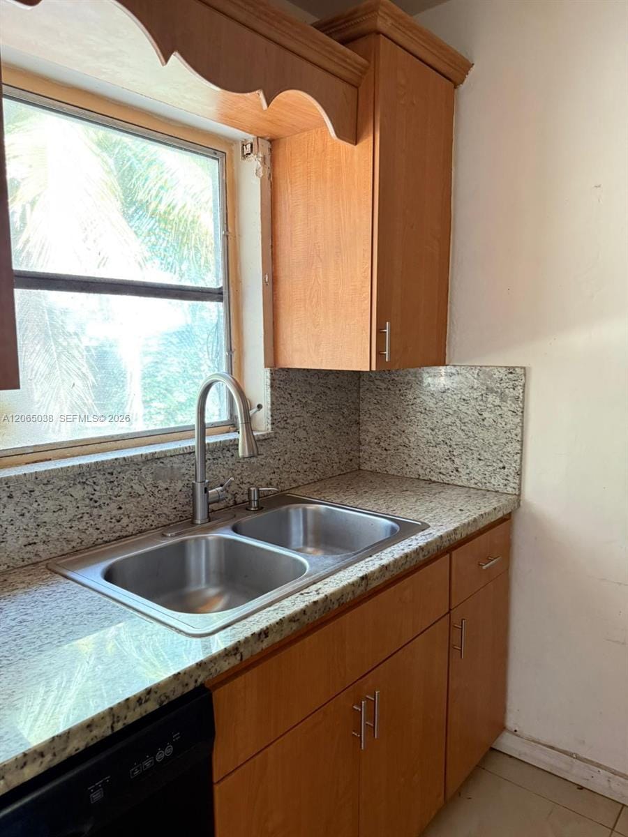 951 NE 157th Terrace — photo 11
