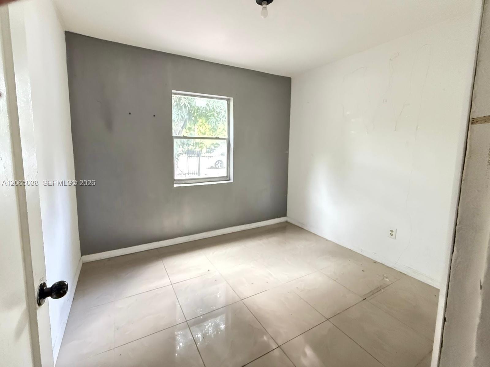 951 NE 157th Terrace — photo 8