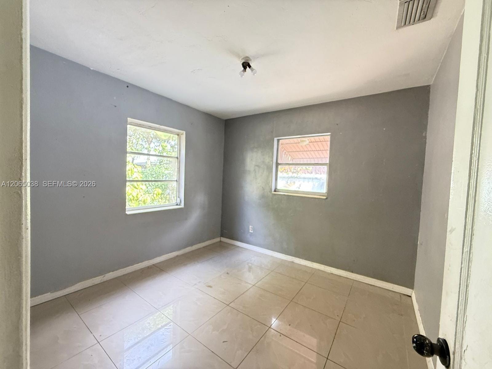 951 NE 157th Terrace — photo 10