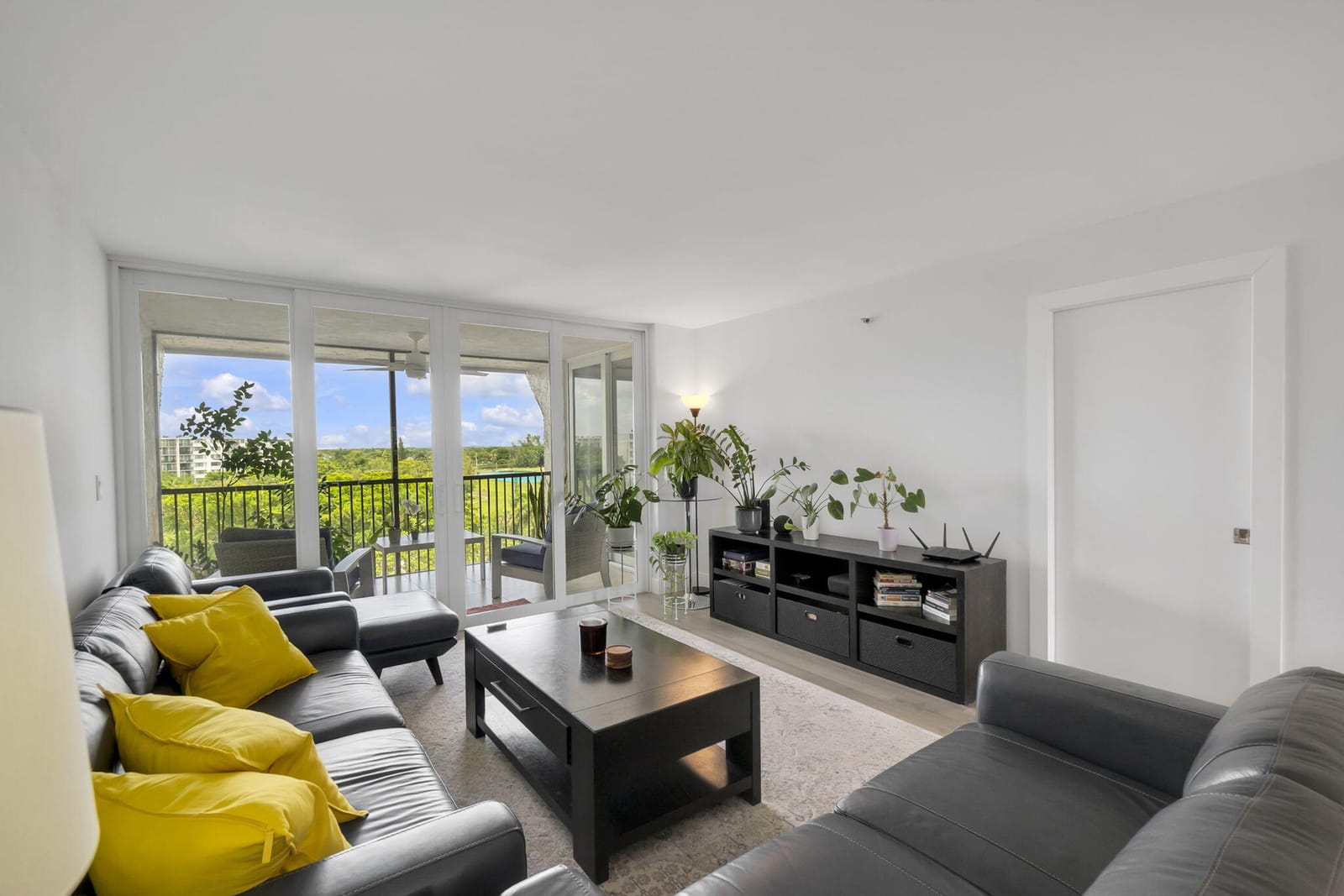3940 INVERRARY Boulevard 803-A — photo 2