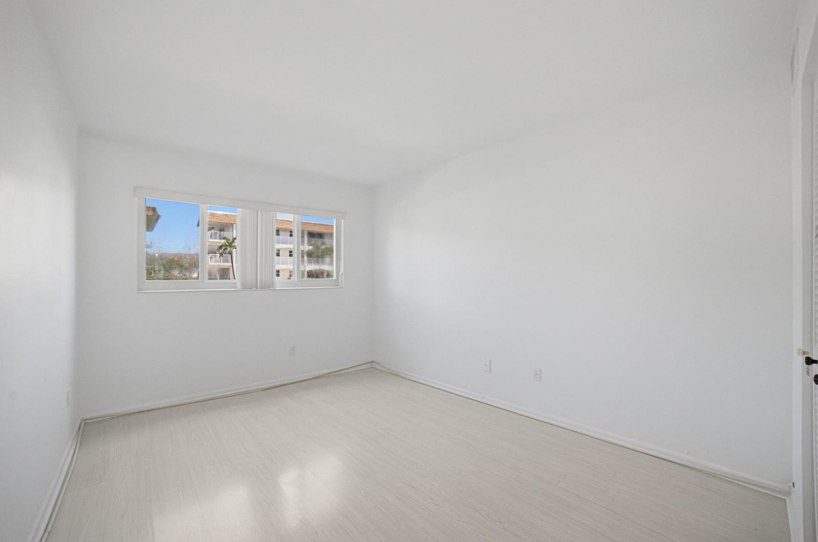 111 Doolen Court 110, North Palm Beach, FL 33408 photo 20