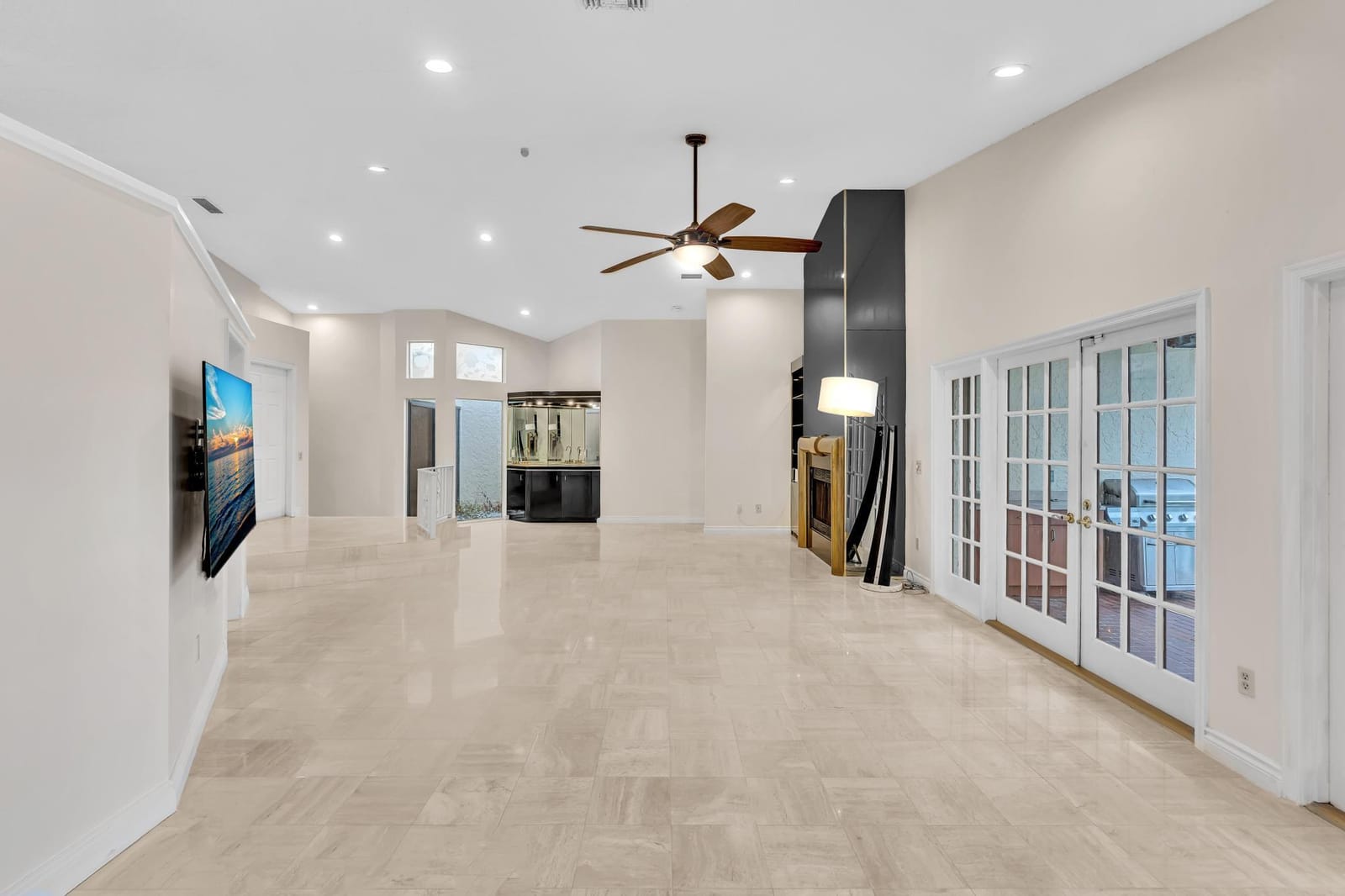 22595 ESPLANADA Circle W — photo 12