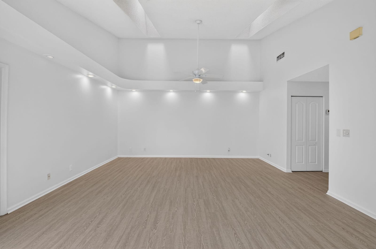 9621 BOCA GARDENS Circle N C — photo 9