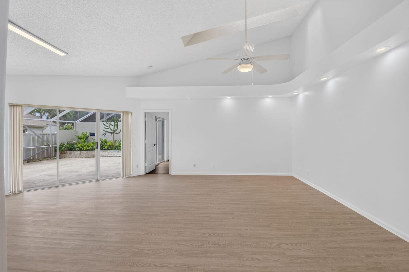 9621 BOCA GARDENS Circle N C — photo 4