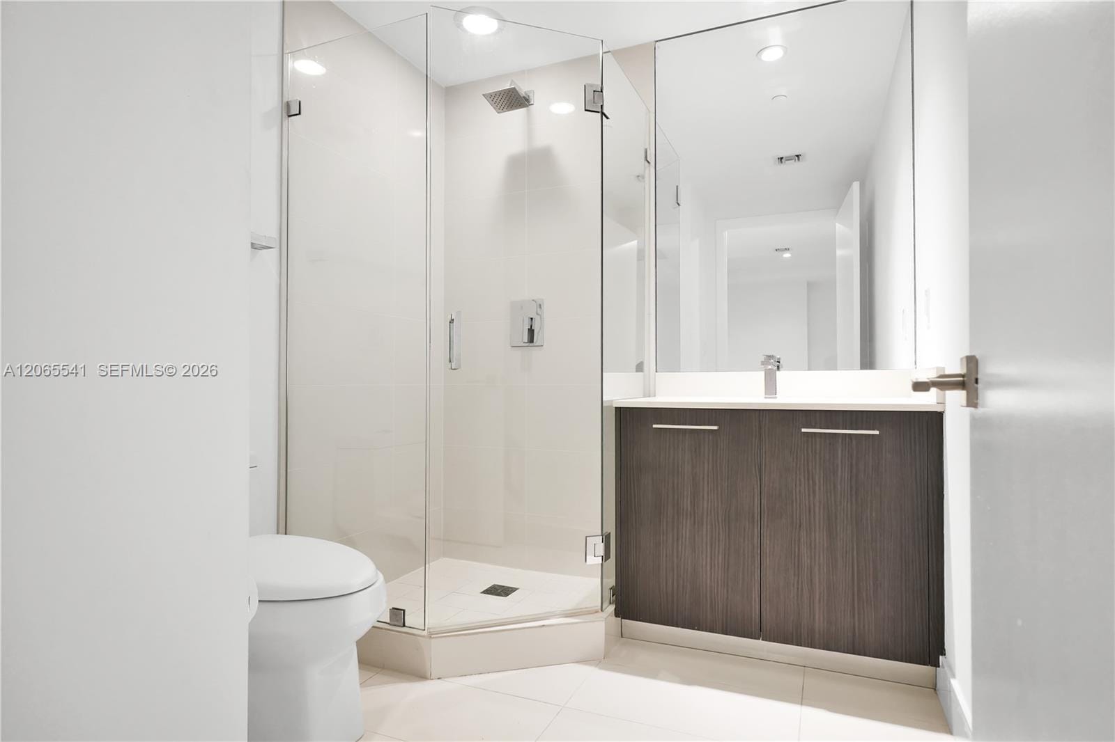 55 SW 9th Street 3504 — photo 6