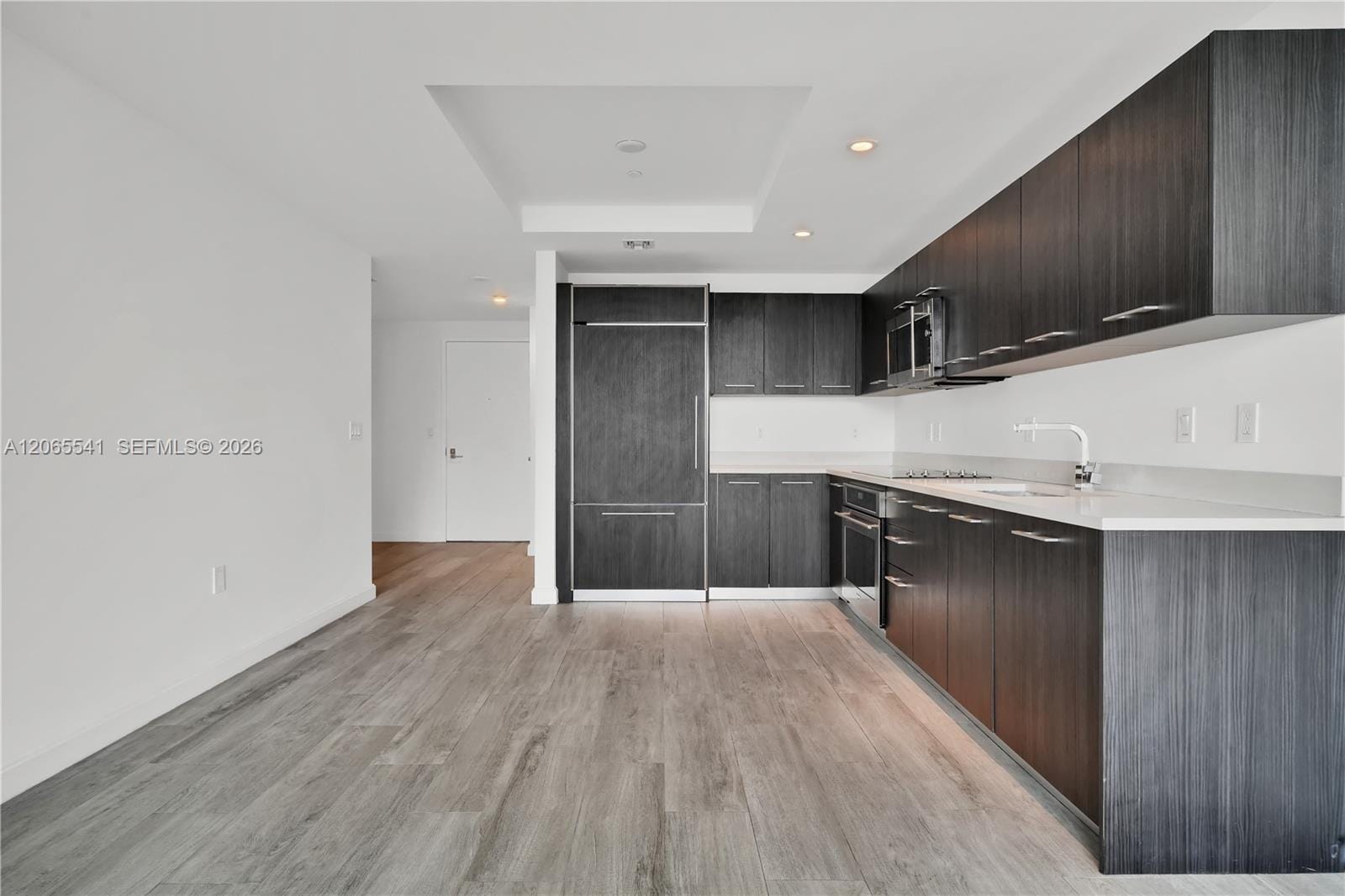 55 SW 9th Street 3504 — photo 8