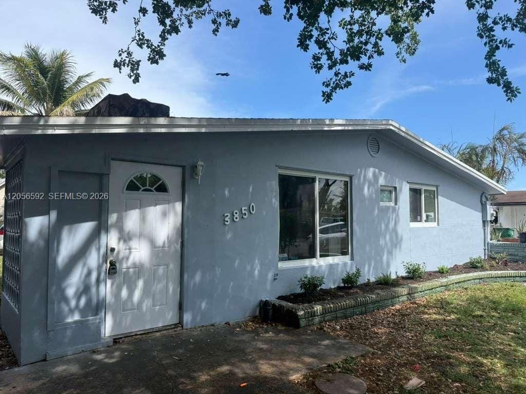 3850 SW 59th Terrace